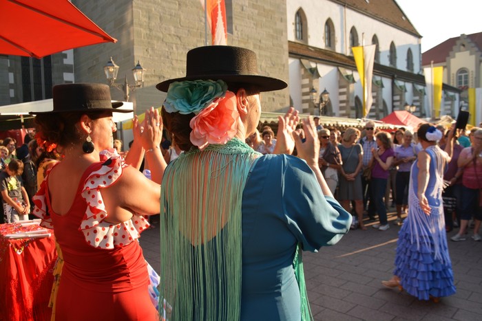 Flamenco-Vorführung beim Radolfzeller Abenfmarkt
